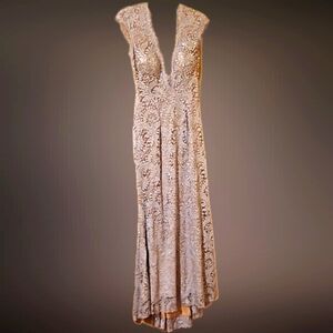Jovani prom dress ,backless,mermaid beautiful lavender lace color with diamonds